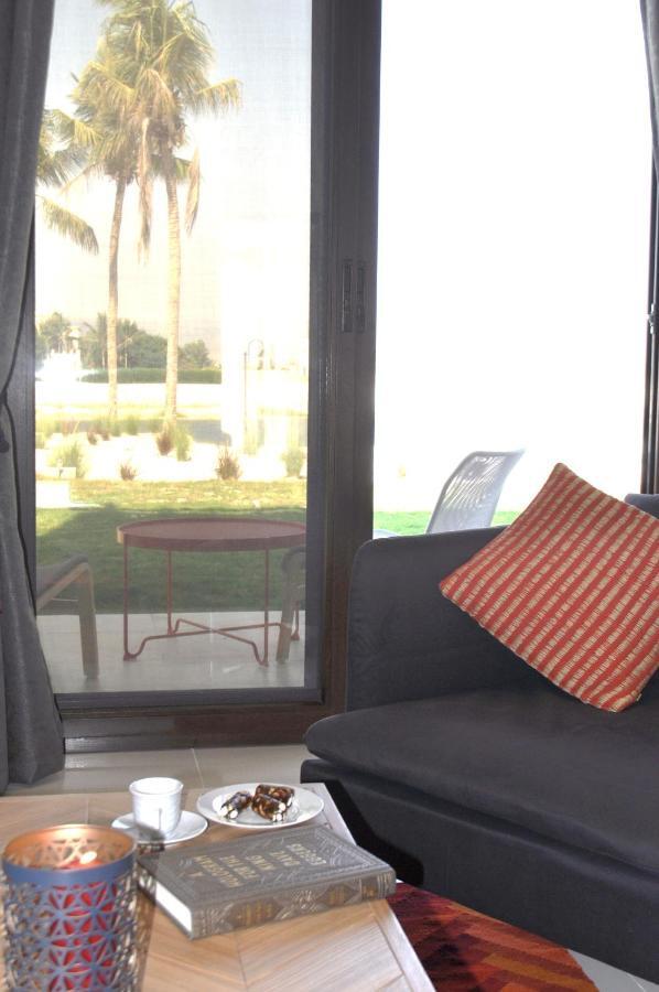 Luxury - Amazing Views & Lovely Garden Апартаменты *